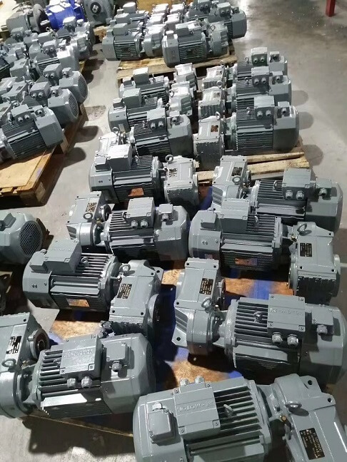 F系列平行軸減速機(jī)批量發(fā)貨河北.jpg