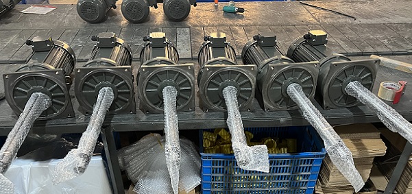 士元GV立式齒輪減速電機(jī)